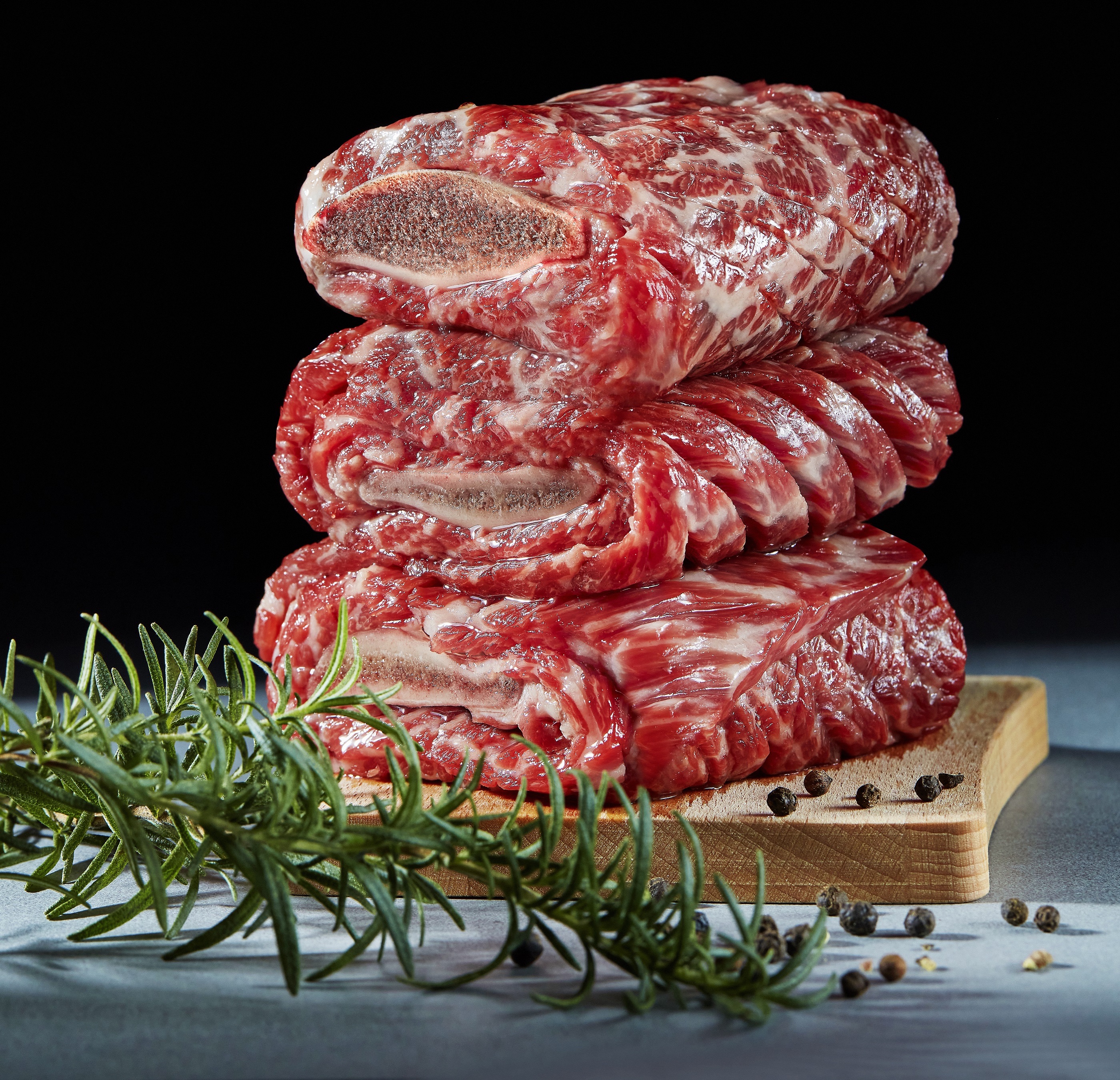 兩班家韓式碳烤-新光三越中港店