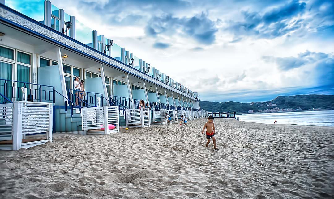 白宮行館溫泉沙灘渡假村