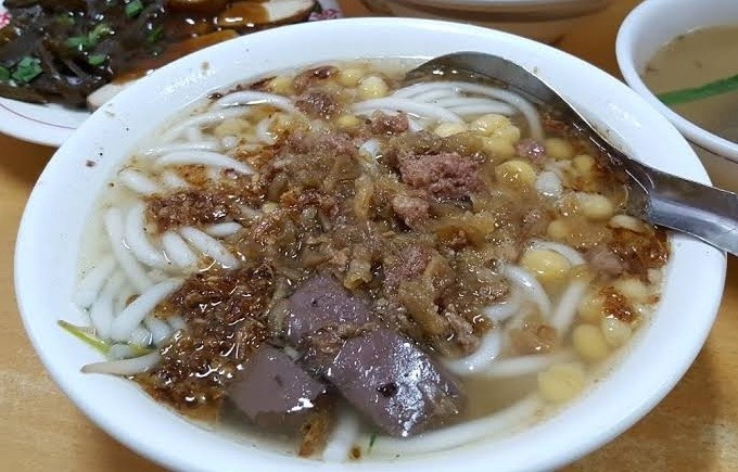 兩姊妹米苔目麵店