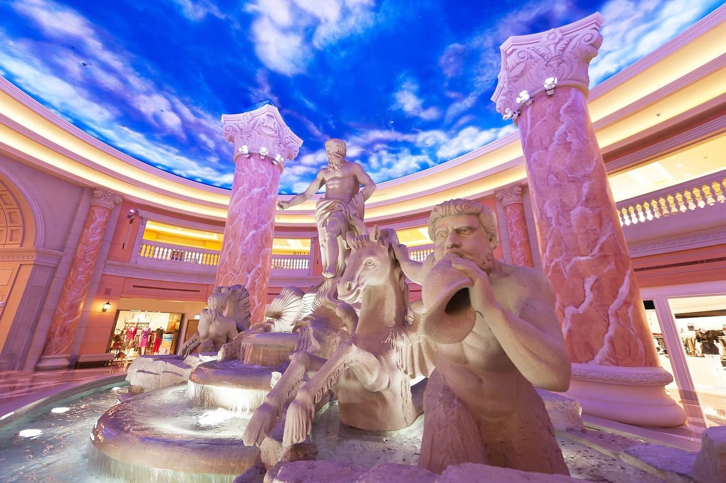 圖片來源/義大世界購物廣場