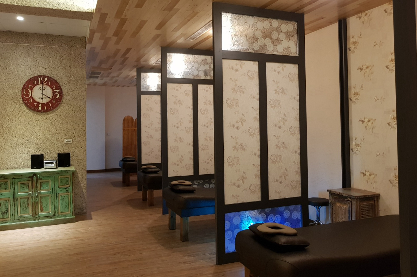 樂見足體養生館 崇蘭店