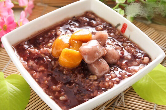 黑丸嫩仙草-金門山外店