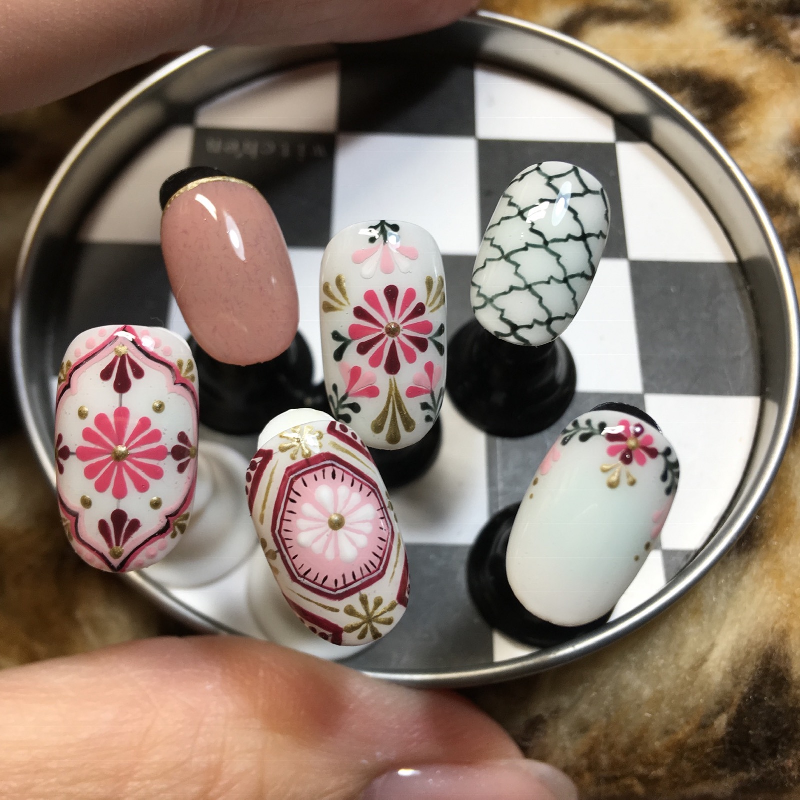 蓓蔓美甲工作室