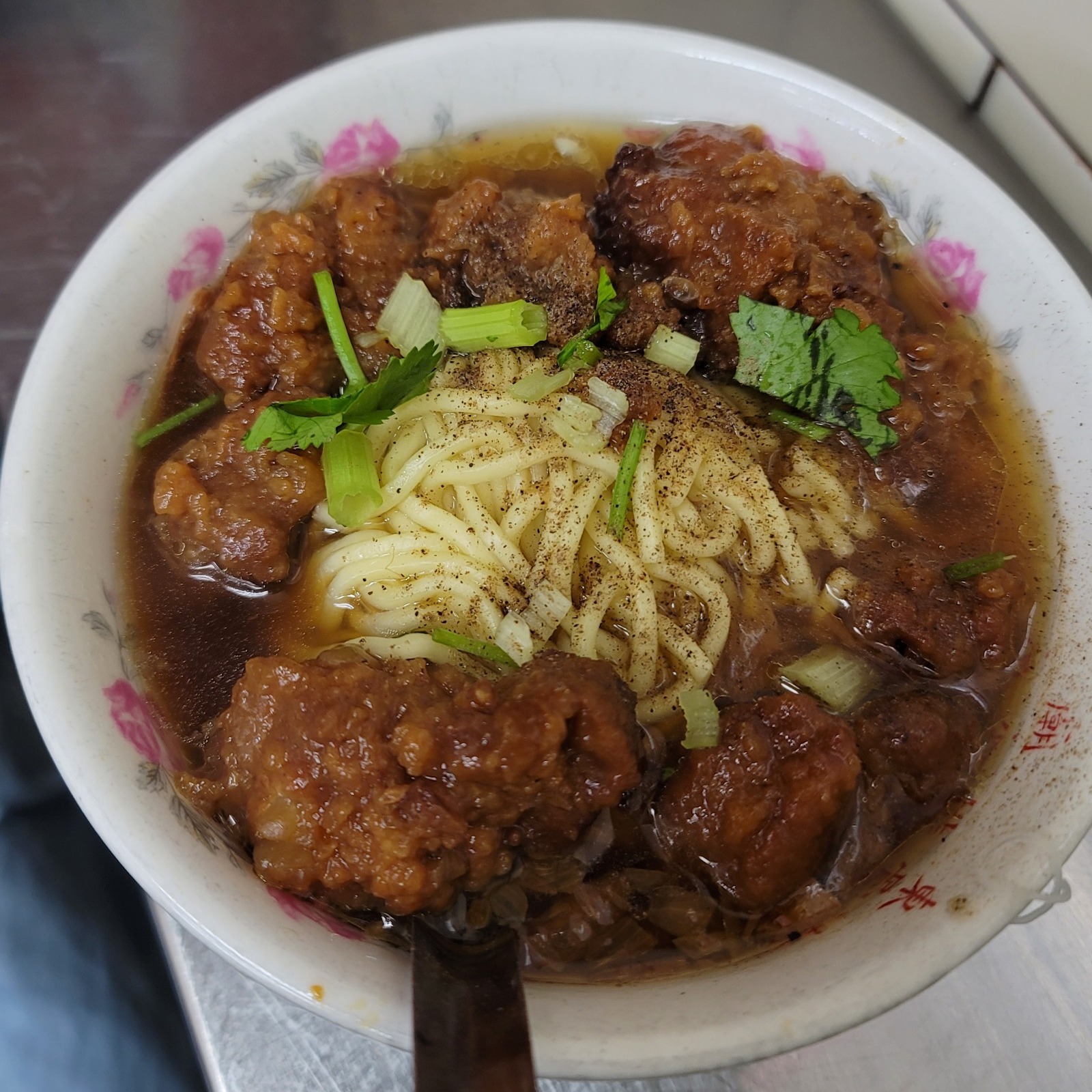 廟東清水排骨麵店